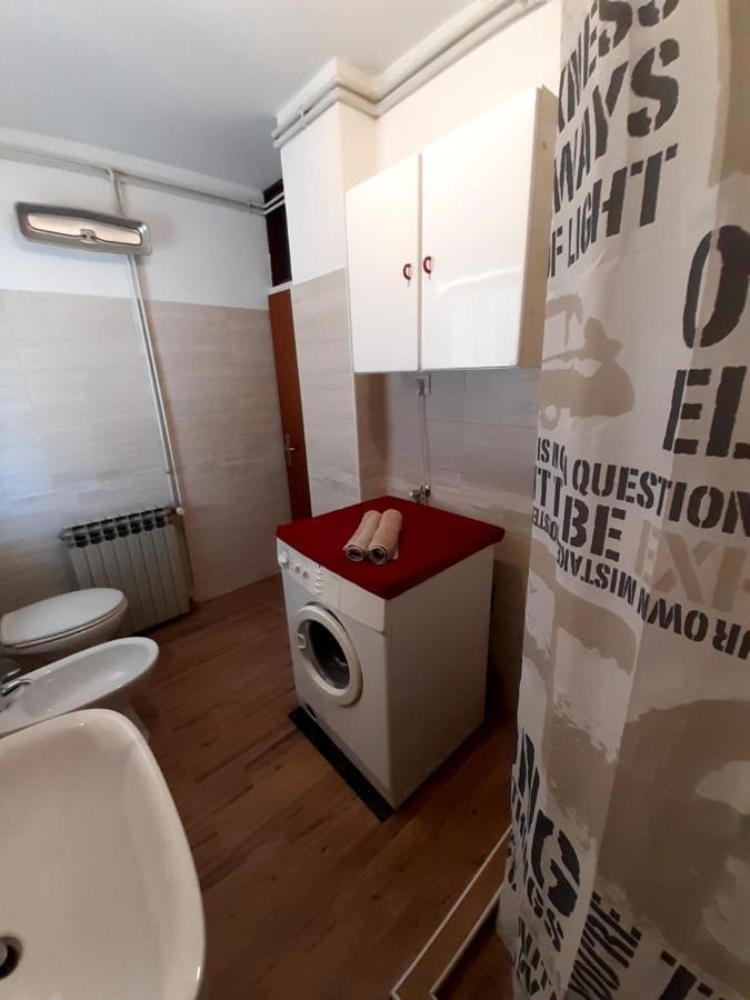 Three-Bedroom Apartment Meden Pomer Esterno foto