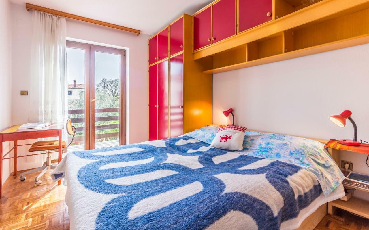 Three-Bedroom Apartment Meden Pomer Esterno foto