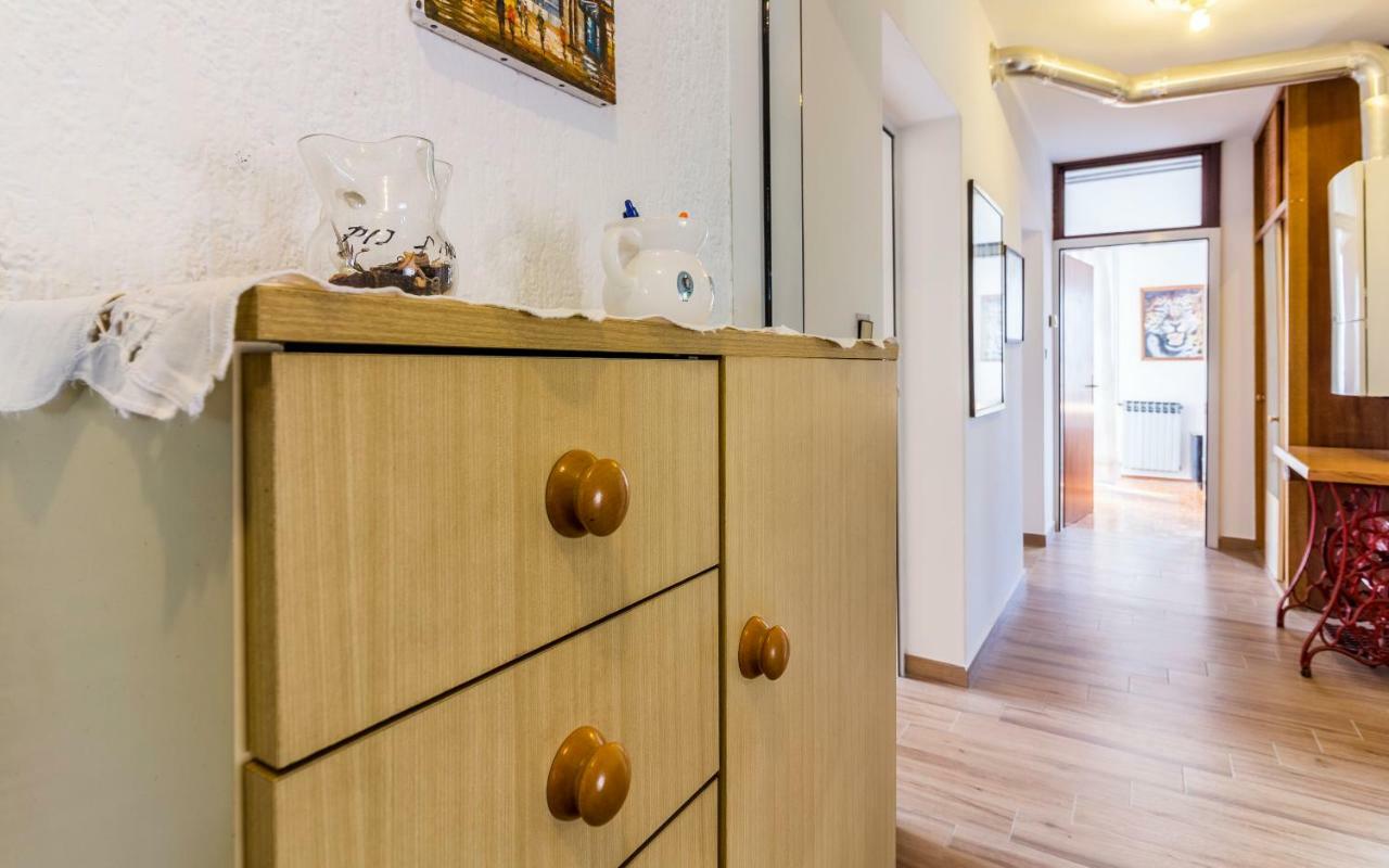 Three-Bedroom Apartment Meden Pomer Esterno foto